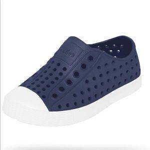 Native Shoes Jefferson Regatta Blue/Shell White size 8 unisex toddler/little kid